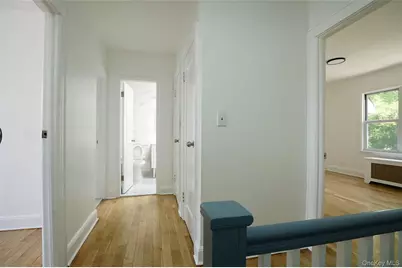 16011 84th Road, Jamaica, NY 11432 - Photo 4