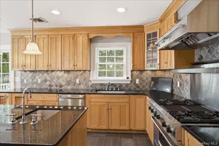 202 Bayport Ave, Bayport, NY 11705 - Photo 12