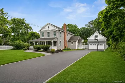 202 Bayport Avenue, Bayport, NY 11705 - Photo 2