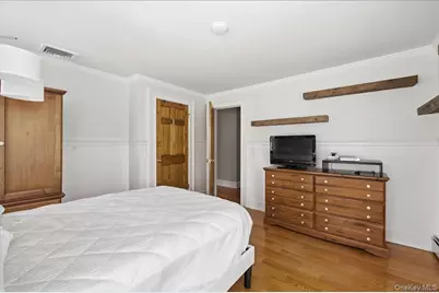 202 Bayport Avenue, Bayport, NY 11705 - Photo 20