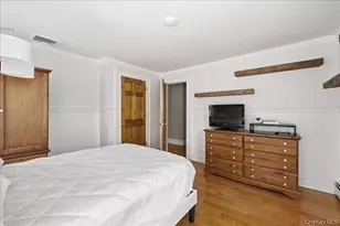 202 Bayport Ave, Bayport, NY 11705 - Photo 20
