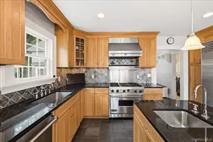 202 Bayport Ave, Bayport, NY 11705 - Photo 10