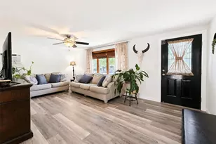 65 Winston Dr, Shirley, NY 11967 - Photo 8