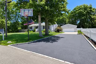 65 Winston Dr, Shirley, NY 11967 - Photo 22