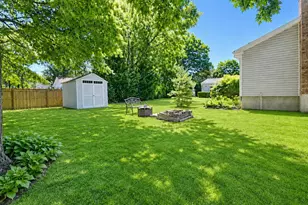 65 Winston Dr, Shirley, NY 11967 - Photo 20