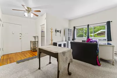 200 Lexington Ave #12E, Oyster Bay, NY 11771 - Photo 8
