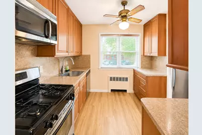 15-14 212 Street #215, Bayside, NY 11360 - Photo 8