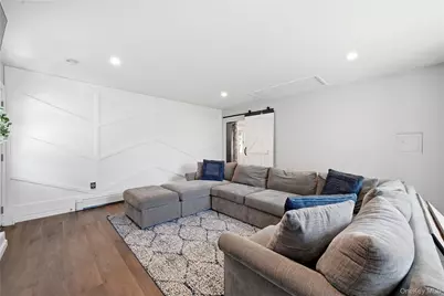 634 Morrison Street, Babylon, NY 11702 - Photo 16
