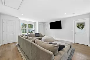 634 Morrison St, Babylon, NY 11702 - Photo 14
