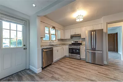 75 W Pulaski Road, Huntington Station, NY 11746 - Photo 4