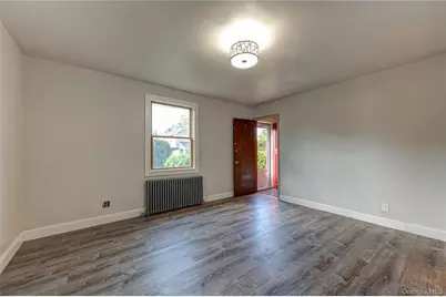 75 W Pulaski Road, Huntington Station, NY 11746 - Photo 8