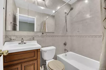 168 Beach 96th Street, Far Rockaway, NY 11693 - Photo 22