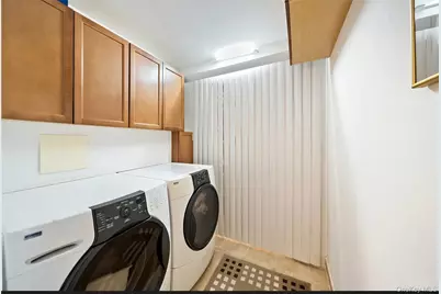 168 Beach 96th Street, Far Rockaway, NY 11693 - Photo 12