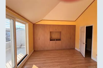 168 Beach 96th Street, Far Rockaway, NY 11693 - Photo 20