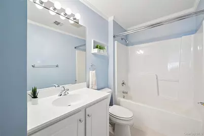 176 Melody Court, Eastport, NY 11941 - Photo 20