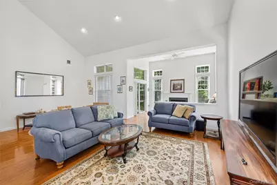 176 Melody Court, Eastport, NY 11941 - Photo 8