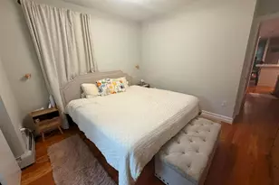 118-12 190th St, Saint Albans, NY 11412 - Photo 4