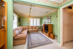 14 Cary Rd, New Hyde Park, NY 11040 - Photo 18