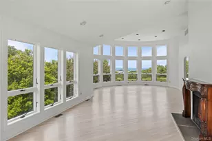 32 Contessa Ct, Port Jefferson, NY 11777 - Photo 6