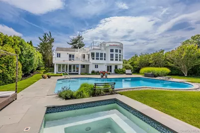 32 Contessa Court, Port Jefferson, NY 11777 - Photo 28