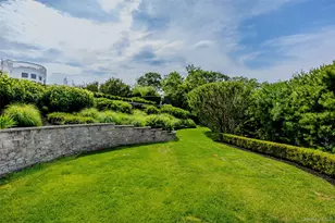 32 Contessa Ct, Port Jefferson, NY 11777 - Photo 40