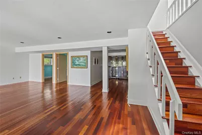 32 Contessa Court, Port Jefferson, NY 11777 - Photo 30
