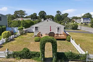 154 8th Ave, Kings Park, NY 11754 - Photo 14