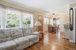 154 8th Ave, Kings Park, NY 11754 - Photo 4