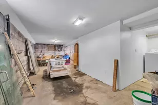 24-32 96th St, East Elmhurst, NY 11369 - Photo 24