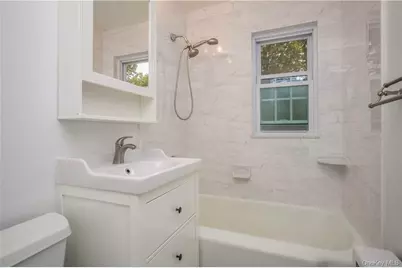 8 Elkan Road, Larchmont, NY 10538 - Photo 12