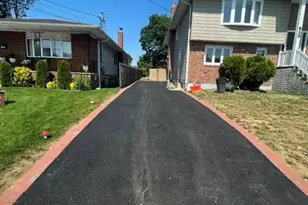 520 Kirkman Ave, Elmont, NY 11003 - Photo 38