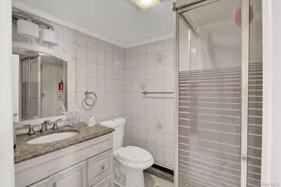 520 Kirkman Ave, Elmont, NY 11003 - Photo 28