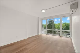 1 Lyon Pl, White Plains, NY 10601 - Photo 10