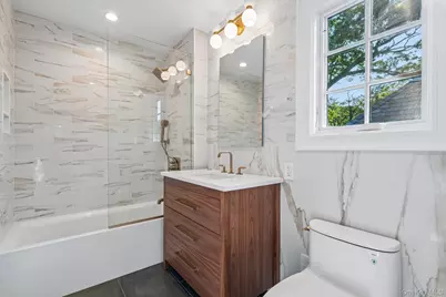 46 Banbury Road, Rockville Centre, NY 11570 - Photo 34
