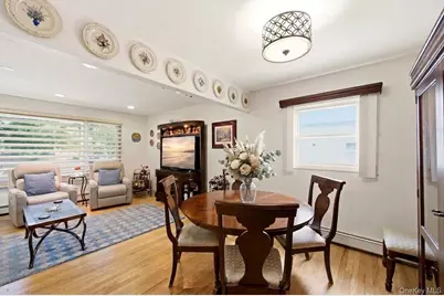 10 S Merrick Road, Massapequa, NY 11758 - Photo 6