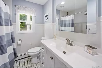 10 S Merrick Road, Massapequa, NY 11758 - Photo 12
