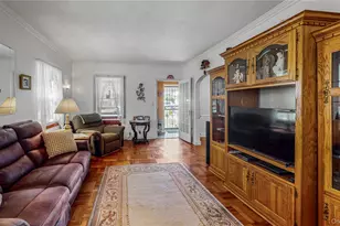 83-43 252nd St, Bellerose, NY 11426 - Photo 6