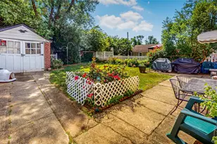 83-43 252nd St, Bellerose, NY 11426 - Photo 20
