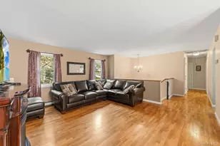 1 Sunset Dr, Yorktown Heights, NY 10598 - Photo 12