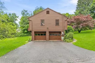 1 Sunset Dr, Yorktown Heights, NY 10598 - Photo 6