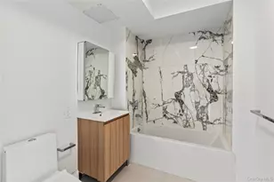 1 Lyon Pl, White Plains, NY 10601 - Photo 12