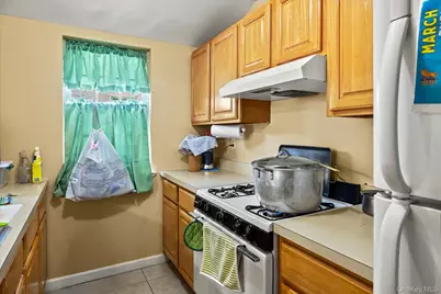 309 Logan Street, Brooklyn, NY 11208 - Photo 18