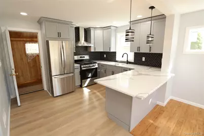 149 Brightwood Avenue, Pearl River, NY 10965 - Photo 2