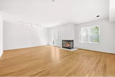 75 W Hartsdale Avenue #3, Hartsdale, NY 10530 - Photo 6