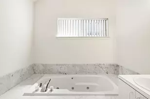 75 W Hartsdale Ave, Hartsdale, NY 10530 - Photo 22