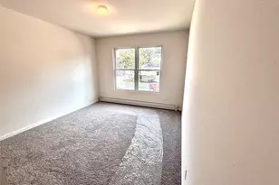 69 Offaly St, Amityville, NY 11701 - Photo 16