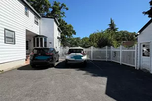390 Atlantic Ave, East Rockaway, NY 11518 - Photo 10