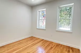 34-09 29th St, Astoria, NY 11106 - Photo 20