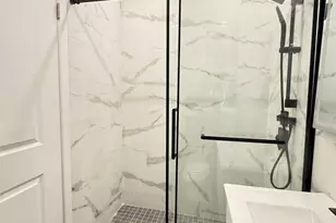 34-09 29th St, Astoria, NY 11106 - Photo 28