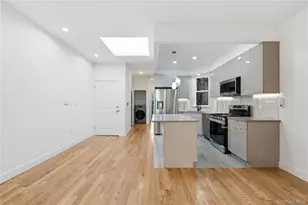 34-09 29th St, Astoria, NY 11106 - Photo 10